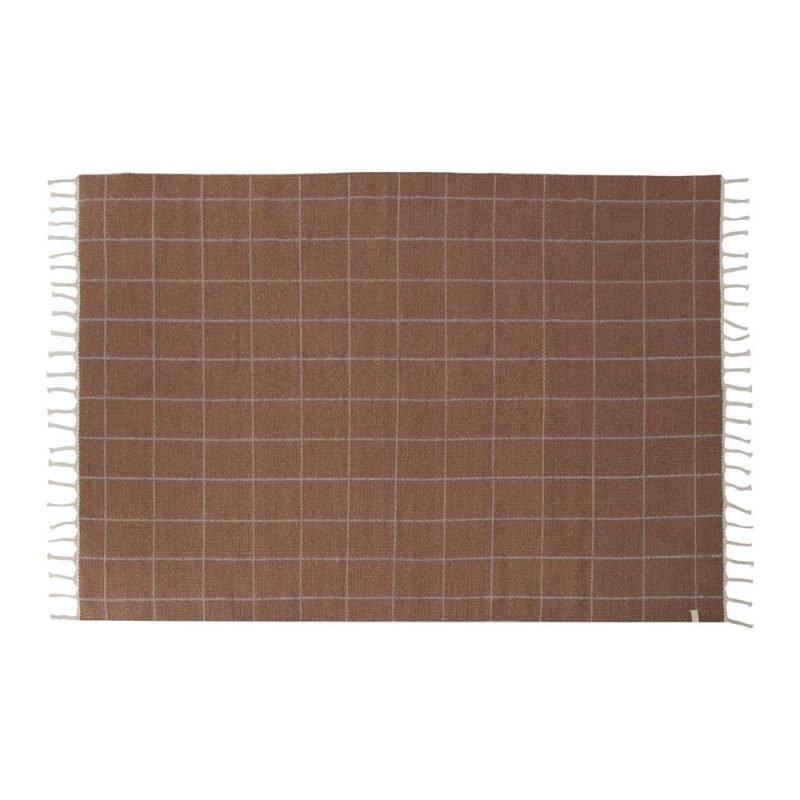 L10072 Grid Rug Front